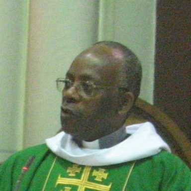 Père Etienne BAKISSI Père Etienne BAKISSI